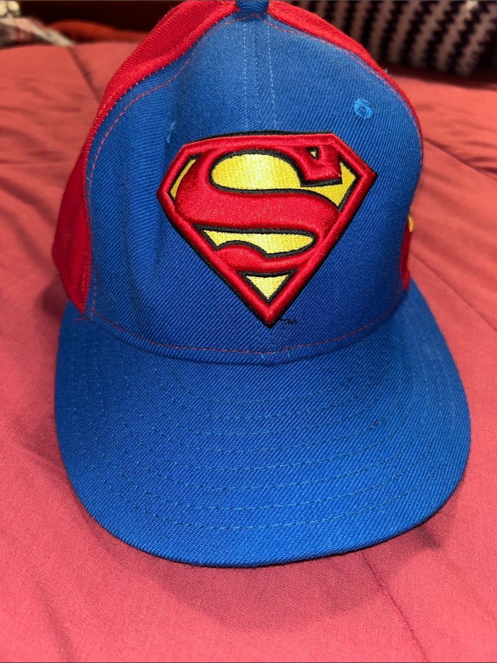 New Era/DC Comics -59Fifty Men’s Superman Fitted 7 1/8” Cap - Blue, Red & Yellow
